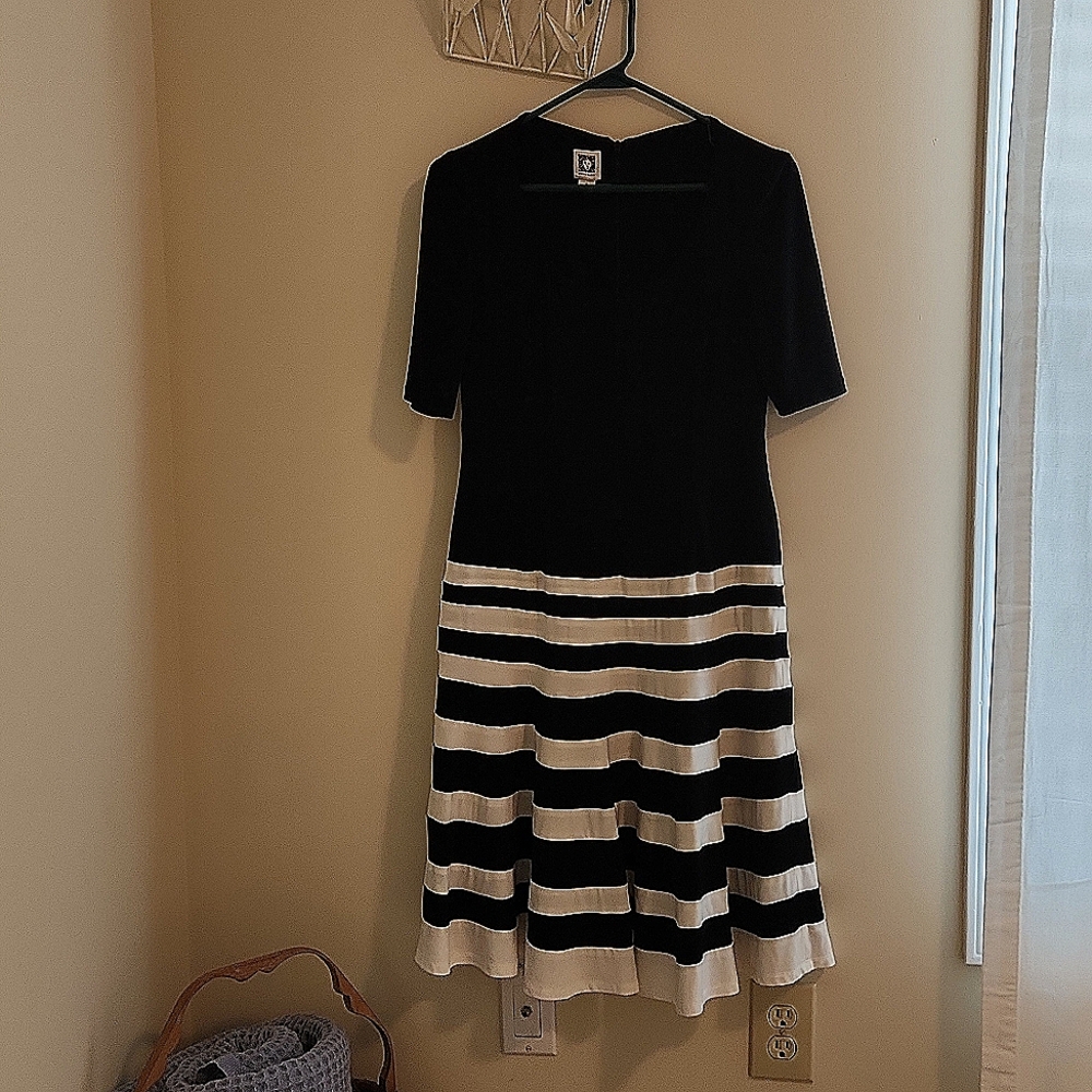Anne Klein size 6 dress